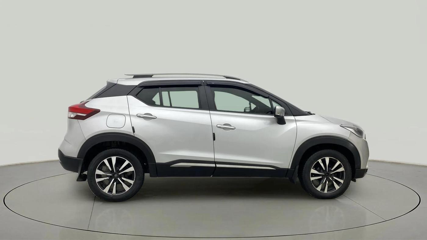 2021 Nissan Kicks XV 1.5, Petrol, Manual, 91,708 km, Right Side View