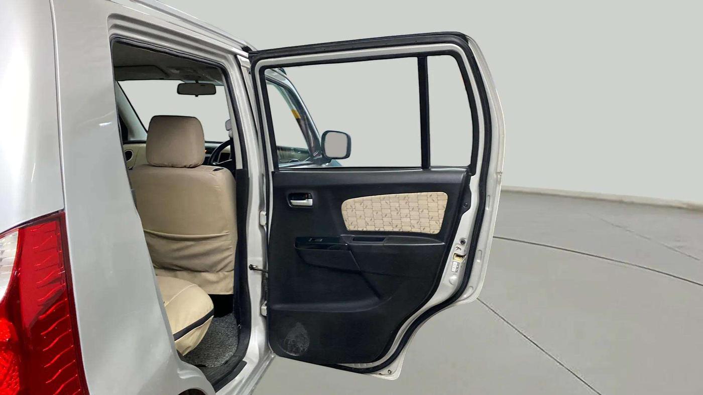 2017 Maruti Wagon R 1.0 VXI AMT, Petrol, Automatic, 28,047 km, RHS Rear Door