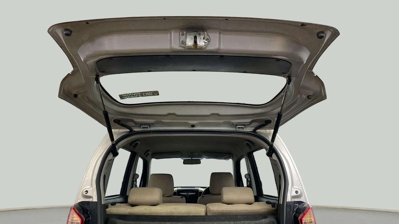 2017 Maruti Wagon R 1.0 VXI AMT, Petrol, Automatic, 28,047 km, Boot Door Open