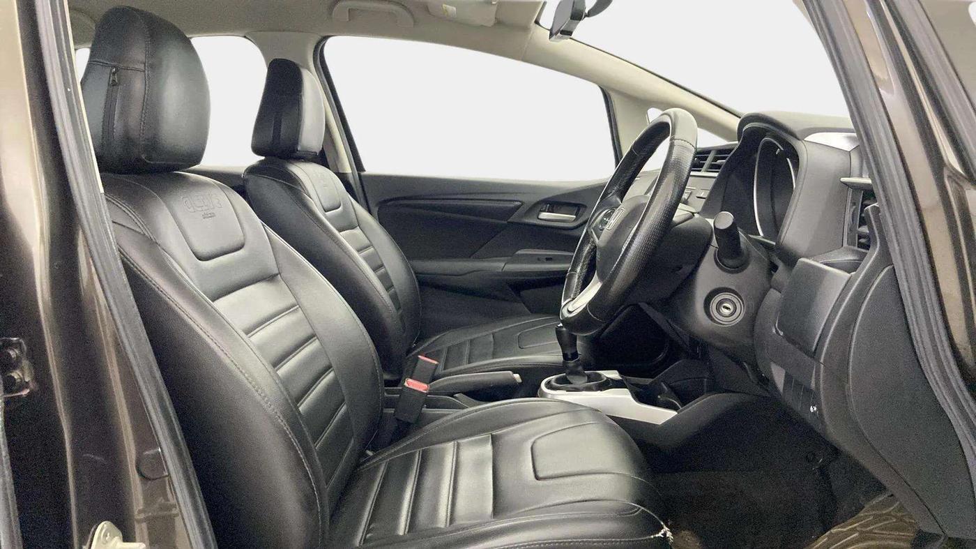 2019 Honda WR-V 1.2L I-VTEC S MT, Petrol, Manual, 32,850 km, Right Side Front Door Cabin
