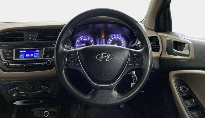 2016 Hyundai Elite i20 MAGNA 1.2, CNG, Manual, 74,129 km, Steering Wheel Close Up