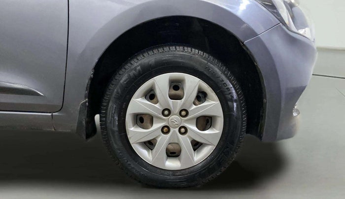 2016 Hyundai Elite i20 MAGNA 1.2, CNG, Manual, 74,129 km, Right Front Wheel