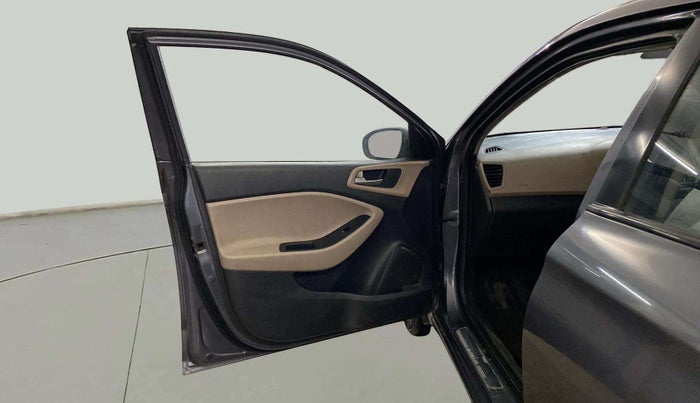 2016 Hyundai Elite i20 MAGNA 1.2, CNG, Manual, 74,129 km, LHS Front Door