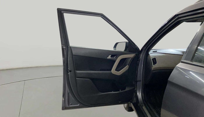 2017 Hyundai Creta SX PLUS 1.6 PETROL, Petrol, Manual, 56,603 km, LHS Front Door