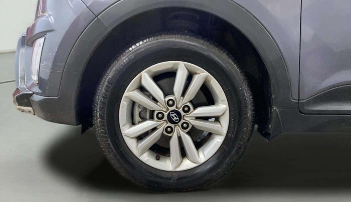2017 Hyundai Creta SX PLUS 1.6 PETROL, Petrol, Manual, 56,603 km, Left Front Wheel