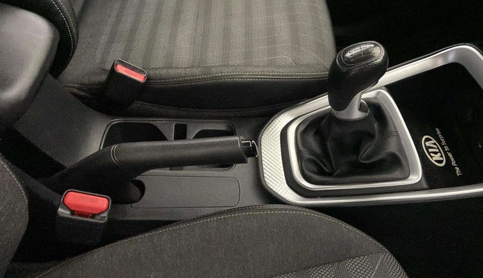 2020 KIA SONET HTK 1.5, Diesel, Manual, 45,206 km, Gear Lever