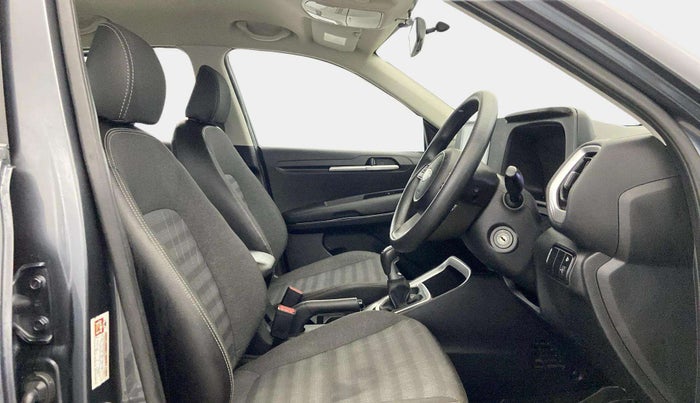 2020 KIA SONET HTK 1.5, Diesel, Manual, 45,206 km, Right Side Front Door Cabin
