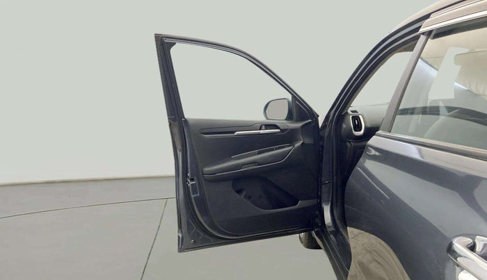 2020 KIA SONET HTK 1.5, Diesel, Manual, 45,206 km, LHS Front Door