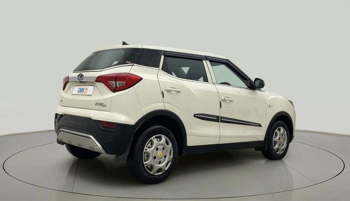 2019 Mahindra XUV300 W4 1.2 PETROL, Petrol, Manual, 70,745 km, Right Back Diagonal