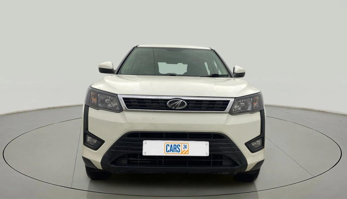 2019 Mahindra XUV300 W4 1.2 PETROL, Petrol, Manual, 70,745 km, Front