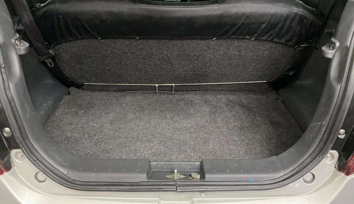 2015 Maruti Alto K10 VXI, Petrol, Manual, 37,448 km, Boot Inside