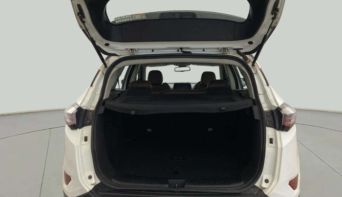 2021 Tata Harrier XZA PLUS 2.0L DUAL TONE, Diesel, Automatic, 56,042 km, Boot Open Zoomed View