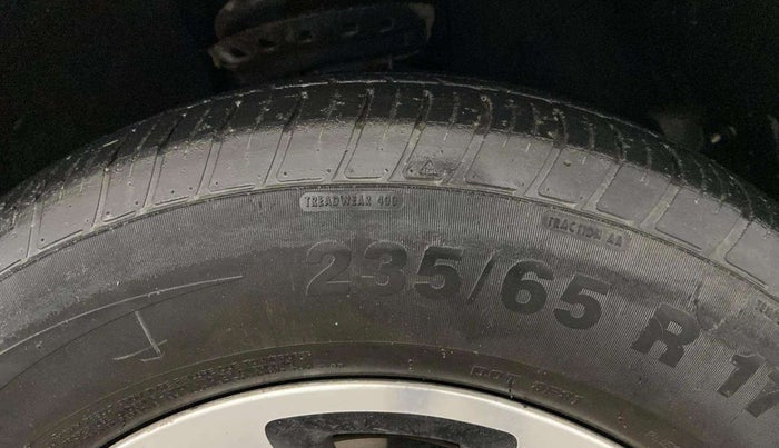 2021 Tata Harrier XZA PLUS 2.0L DUAL TONE, Diesel, Automatic, 56,042 km, Right Front Tyre Tread