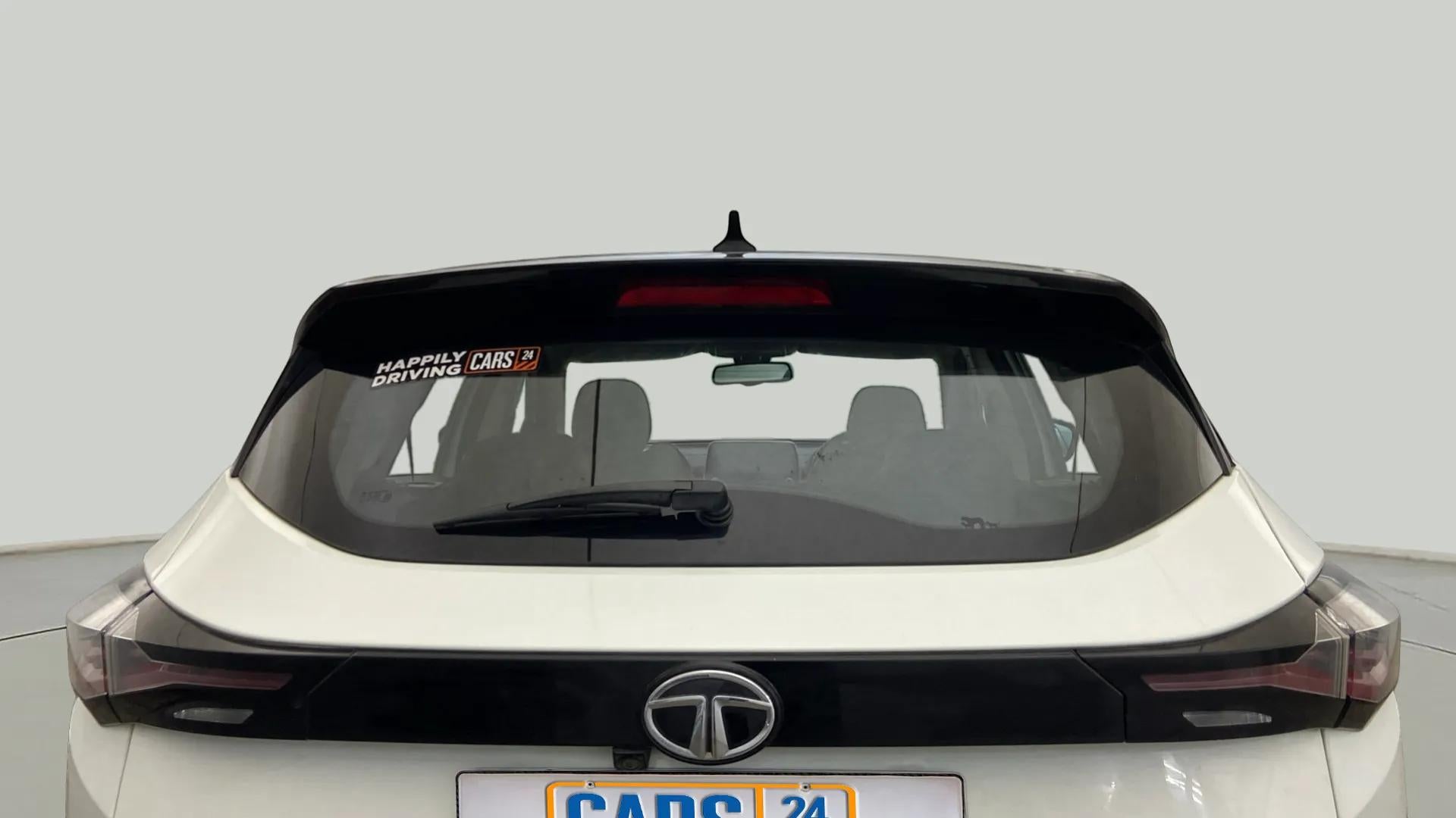 Rear-Windshield---Roof-25