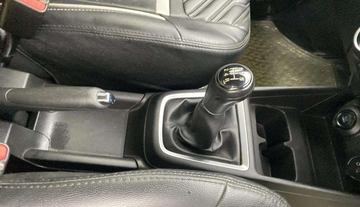 2021 Maruti Swift ZXI, Petrol, Manual, 71,851 km, Gear Lever
