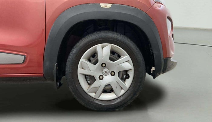 2020 Renault Kwid RXT 1.0 AMT, Petrol, Automatic, 80,880 km, Right Front Wheel
