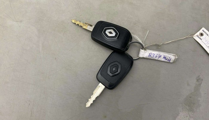 2020 Renault Kwid RXT 1.0 AMT, Petrol, Automatic, 80,880 km, Key Close Up