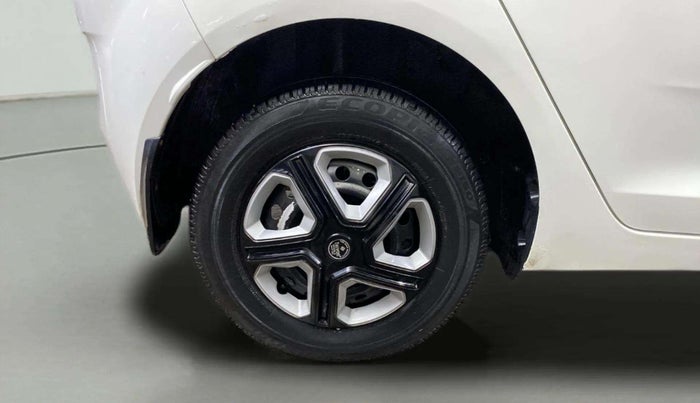 2021 Tata ALTROZ XE PETROL, Petrol, Manual, 44,442 km, Right Rear Wheel