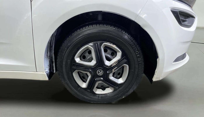 2021 Tata ALTROZ XE PETROL, Petrol, Manual, 44,442 km, Right Front Wheel