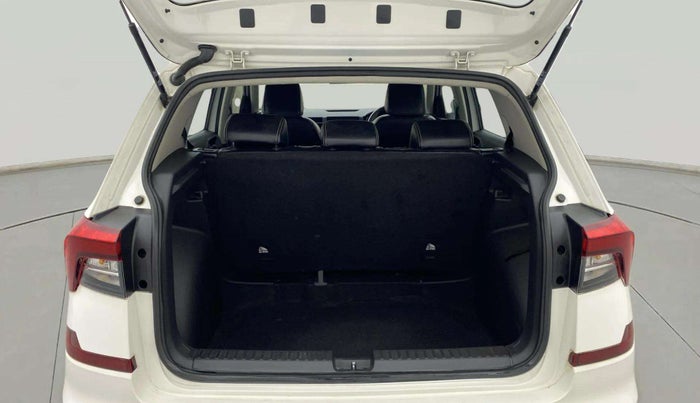 2022 Skoda KUSHAQ ACTIVE 1.0L TSI MT, Petrol, Manual, 40,742 km, Boot Open Zoomed View