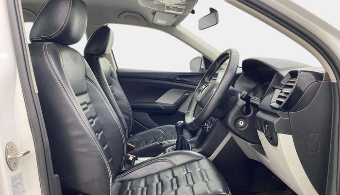 2022 Skoda KUSHAQ ACTIVE 1.0L TSI MT, Petrol, Manual, 40,742 km, Right Side Front Door Cabin