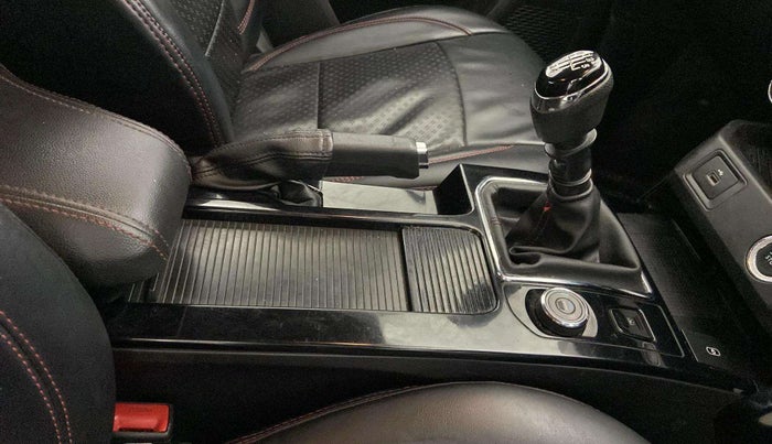 2022 Renault Kiger RXZ MT, Petrol, Manual, 48,803 km, Gear Lever