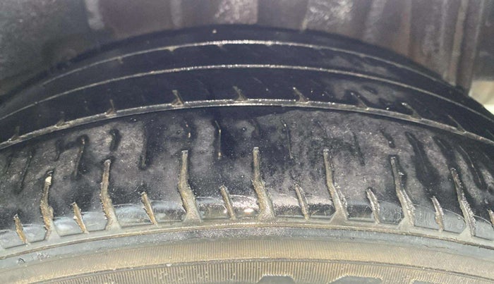 2017 Tata TIGOR XZ (O) PETROL, Petrol, Manual, 64,549 km, Left Rear Tyre Tread