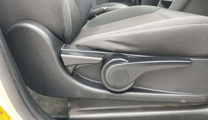 2017 Tata TIGOR XZ (O) PETROL, Petrol, Manual, 64,549 km, Driver Side Adjustment Panel