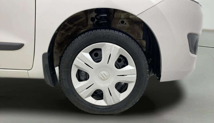 2017 Maruti Wagon R 1.0 VXI, CNG, Manual, 70,822 km, Right Front Wheel