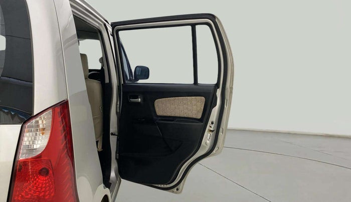 2017 Maruti Wagon R 1.0 VXI, CNG, Manual, 70,822 km, RHS Rear Door
