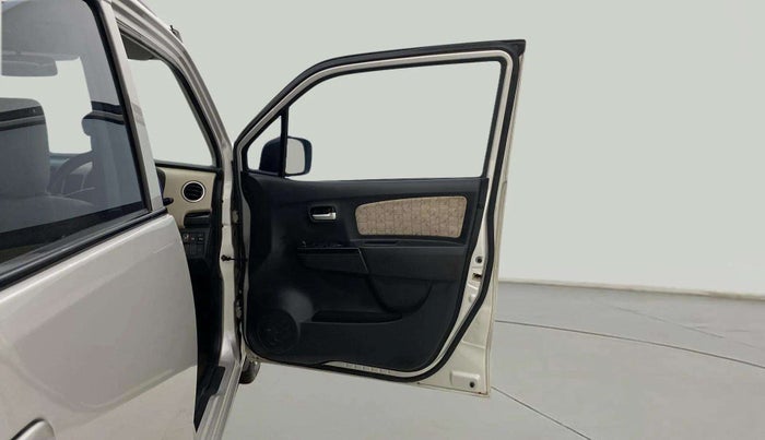 2017 Maruti Wagon R 1.0 VXI, CNG, Manual, 70,822 km, RHS Front Door