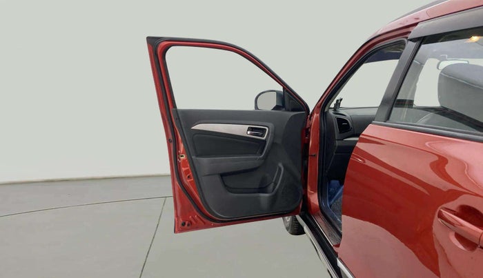 2017 Maruti Vitara Brezza ZDI, Diesel, Manual, 1,12,680 km, LHS Front Door