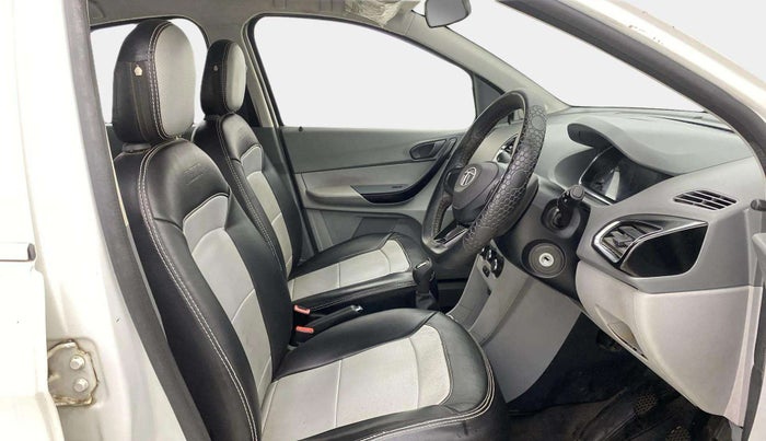2021 Tata TIGOR XM PETROL, CNG, Manual, 60,021 km, Right Side Front Door Cabin
