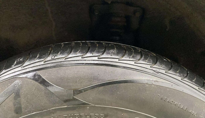 2019 Hyundai Creta SX 1.6 PETROL, Petrol, Manual, 34,538 km, Left Rear Tyre Tread