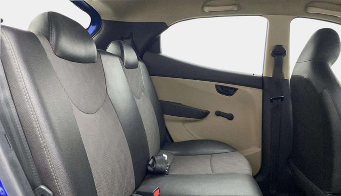 2013 Hyundai Eon ERA +, Petrol, Manual, 41,829 km, Right Side Rear Door Cabin