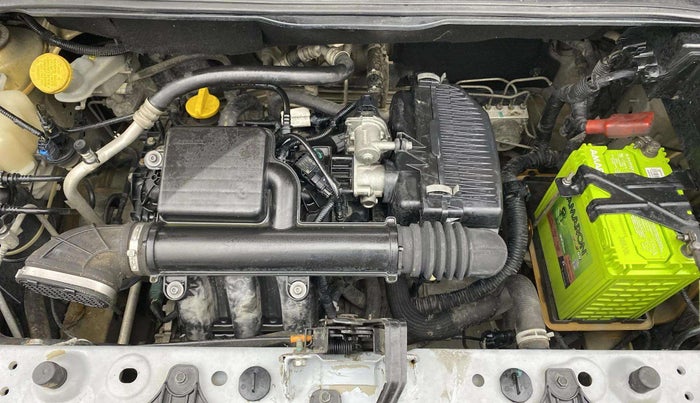 2020 Renault TRIBER RXT, Petrol, Manual, 1,18,229 km, Engine View