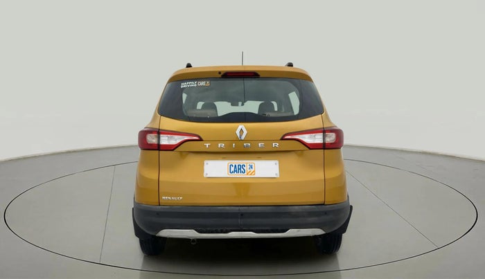 2020 Renault TRIBER RXT, Petrol, Manual, 1,18,229 km, Back/Rear