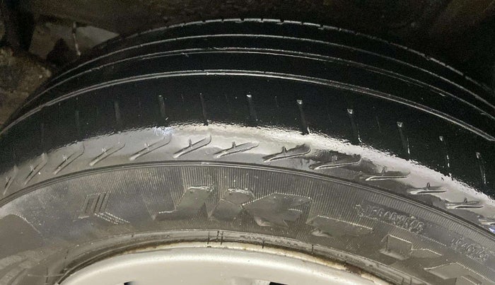 2022 Maruti New Wagon-R LXI CNG 1.0, CNG, Manual, 42,196 km, Right Rear Tyre Tread