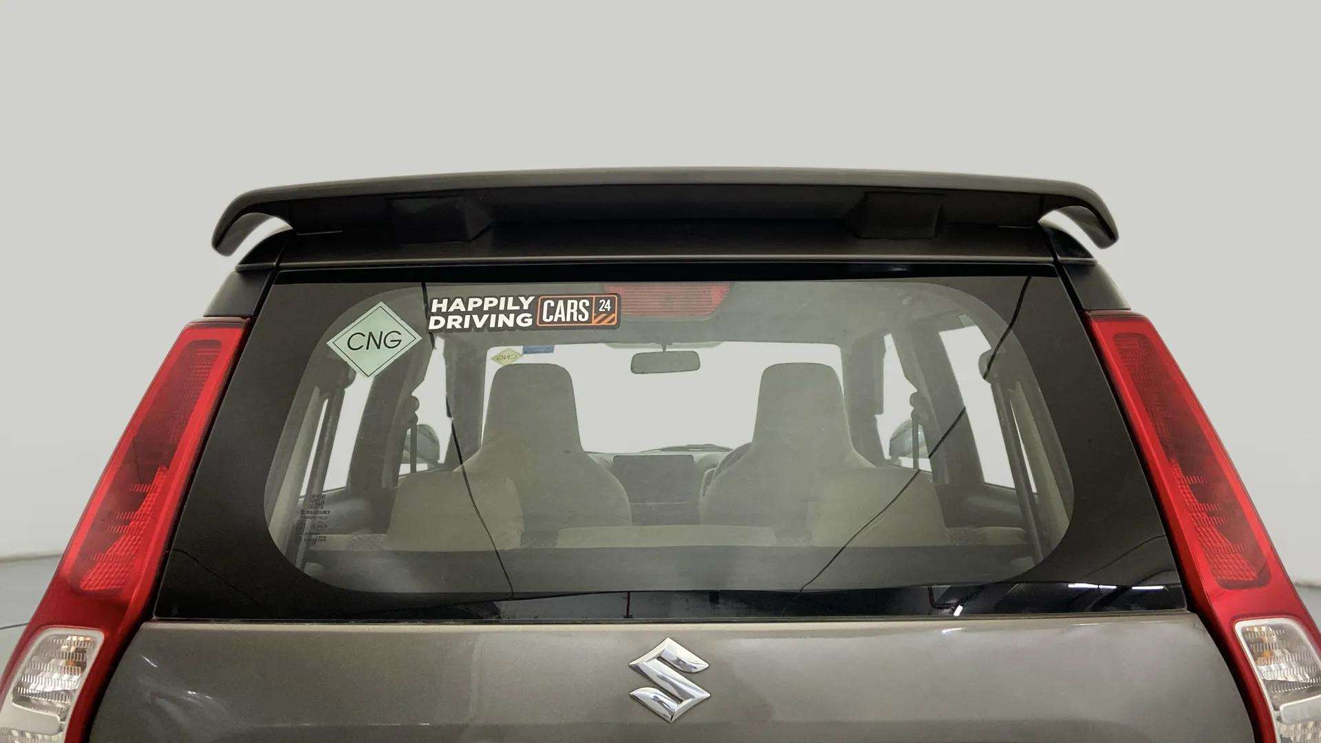 Rear-Windshield---Roof-25