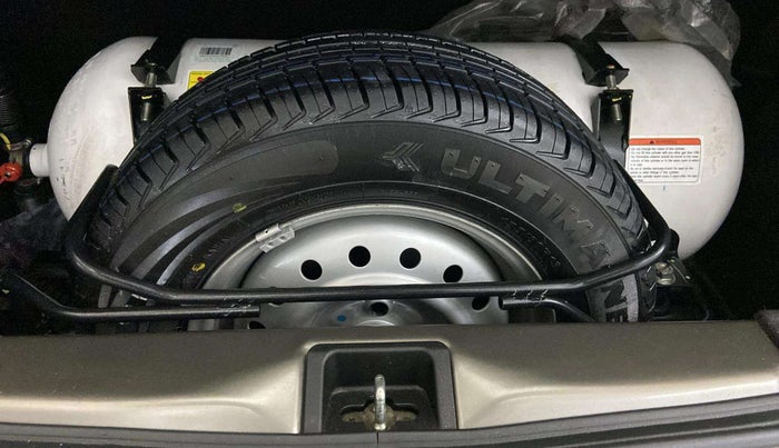 2022 Maruti New Wagon-R LXI CNG 1.0, CNG, Manual, 42,196 km, Spare Tyre