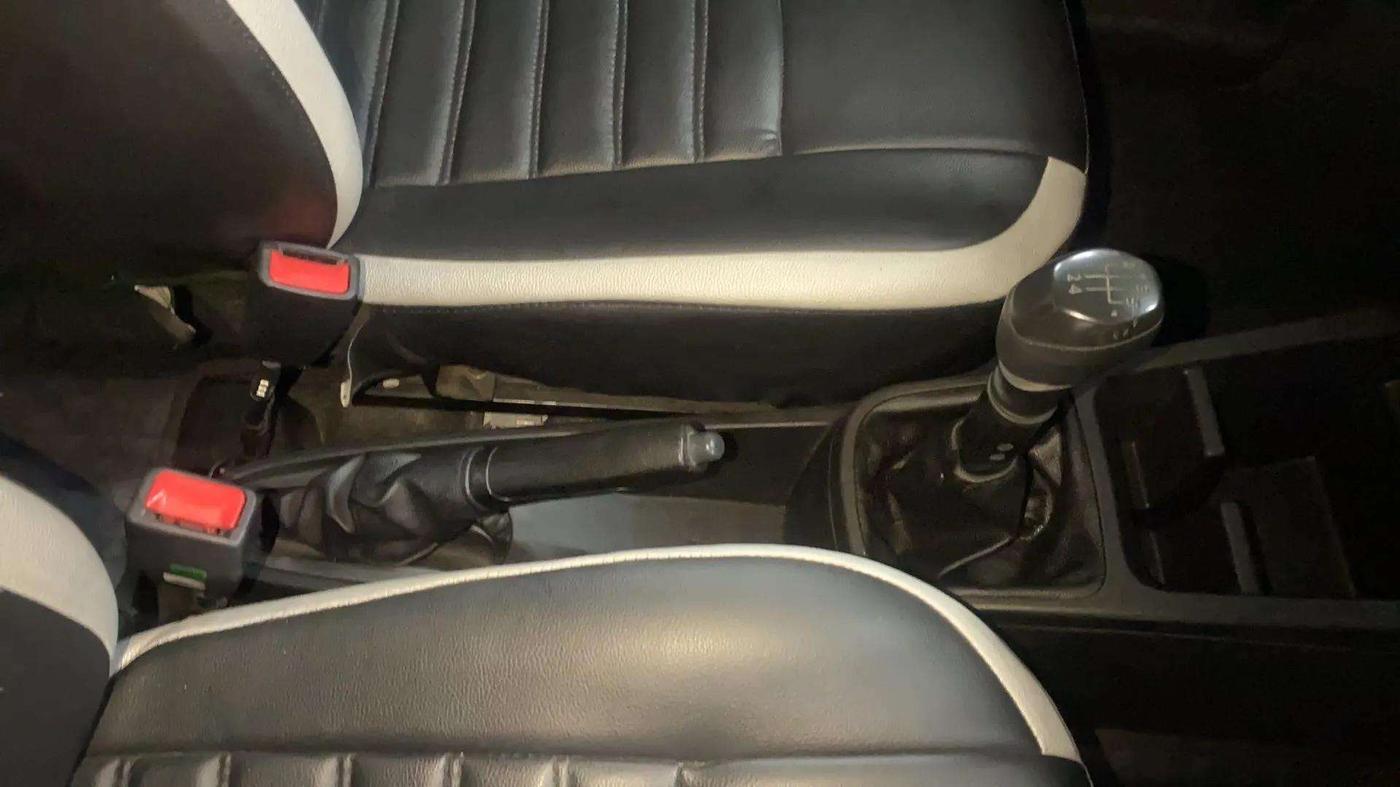 2021 Renault Kwid RXL 1.0, Petrol, Manual, 21,656 km, Gear Lever