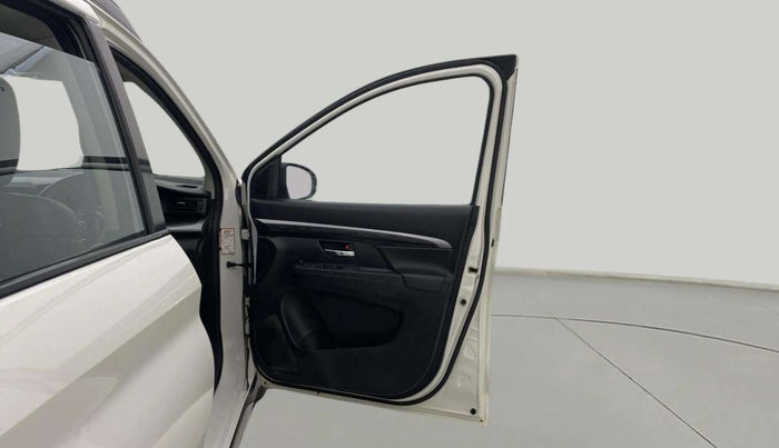 2020 Maruti XL6 ALPHA AT, Petrol, Automatic, 1,02,462 km, RHS Front Door