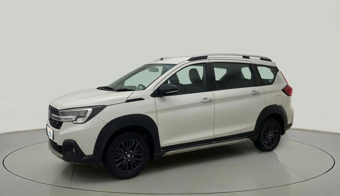 2020 Maruti XL6 ALPHA AT, Petrol, Automatic, 1,02,462 km, Left Front Diagonal