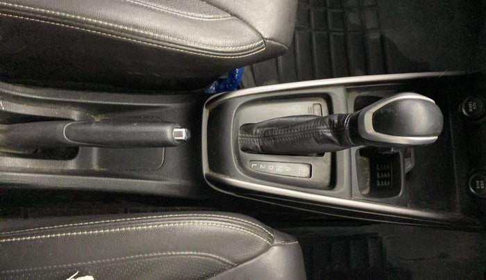 2020 Maruti XL6 ALPHA AT, Petrol, Automatic, 1,02,462 km, Gear Lever