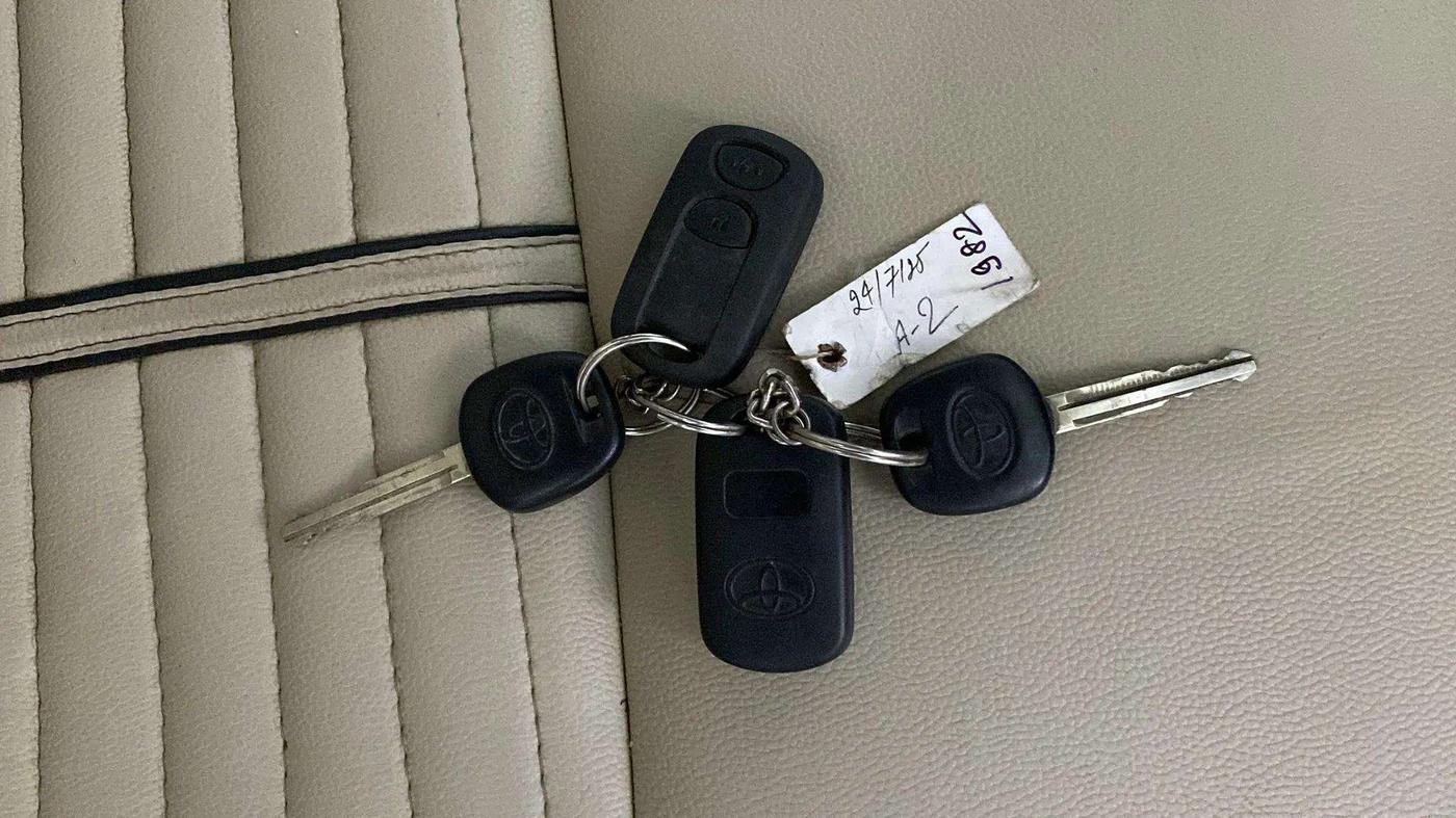 2019 Toyota Etios Liva GX, Petrol, Manual, 43,404 km, Key Close Up