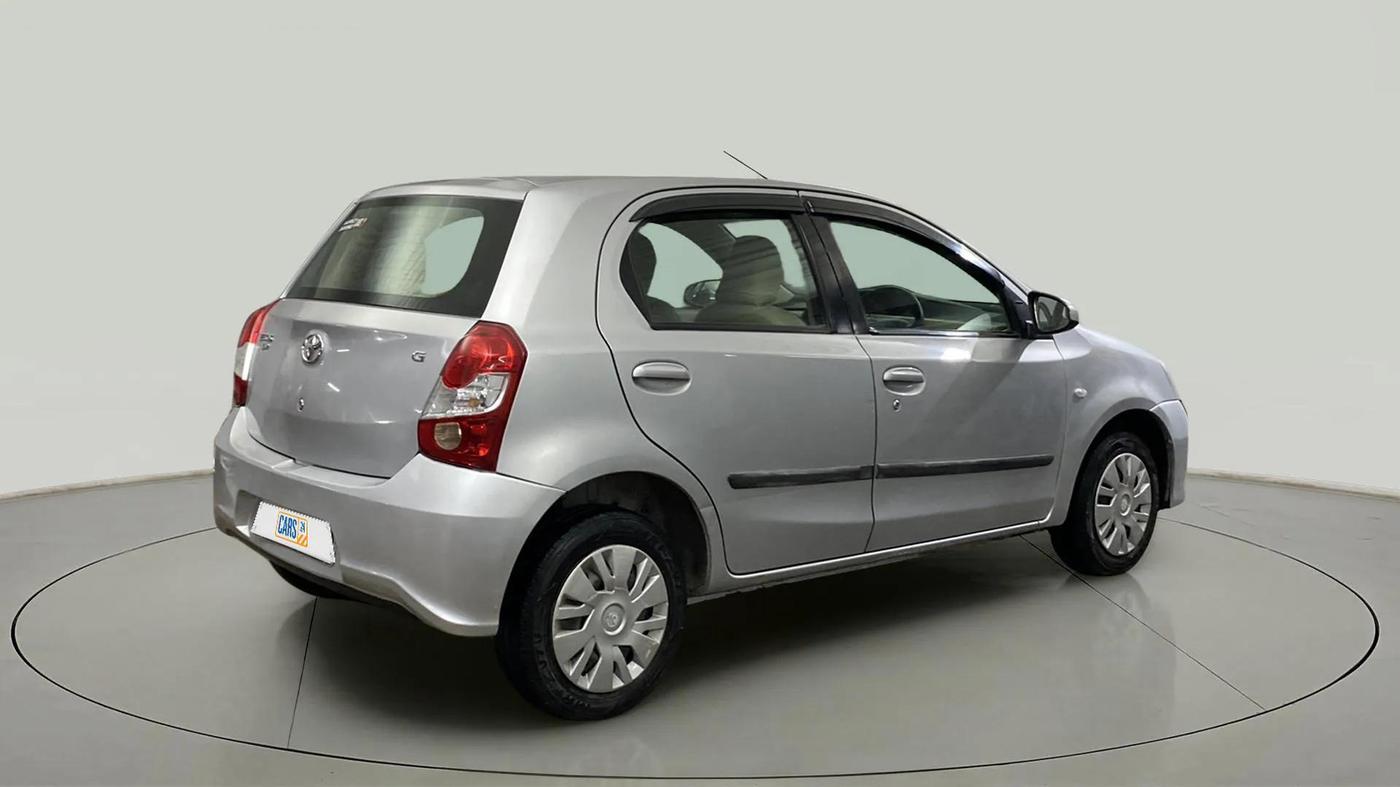 2019 Toyota Etios Liva GX, Petrol, Manual, 43,404 km, Right Back Diagonal