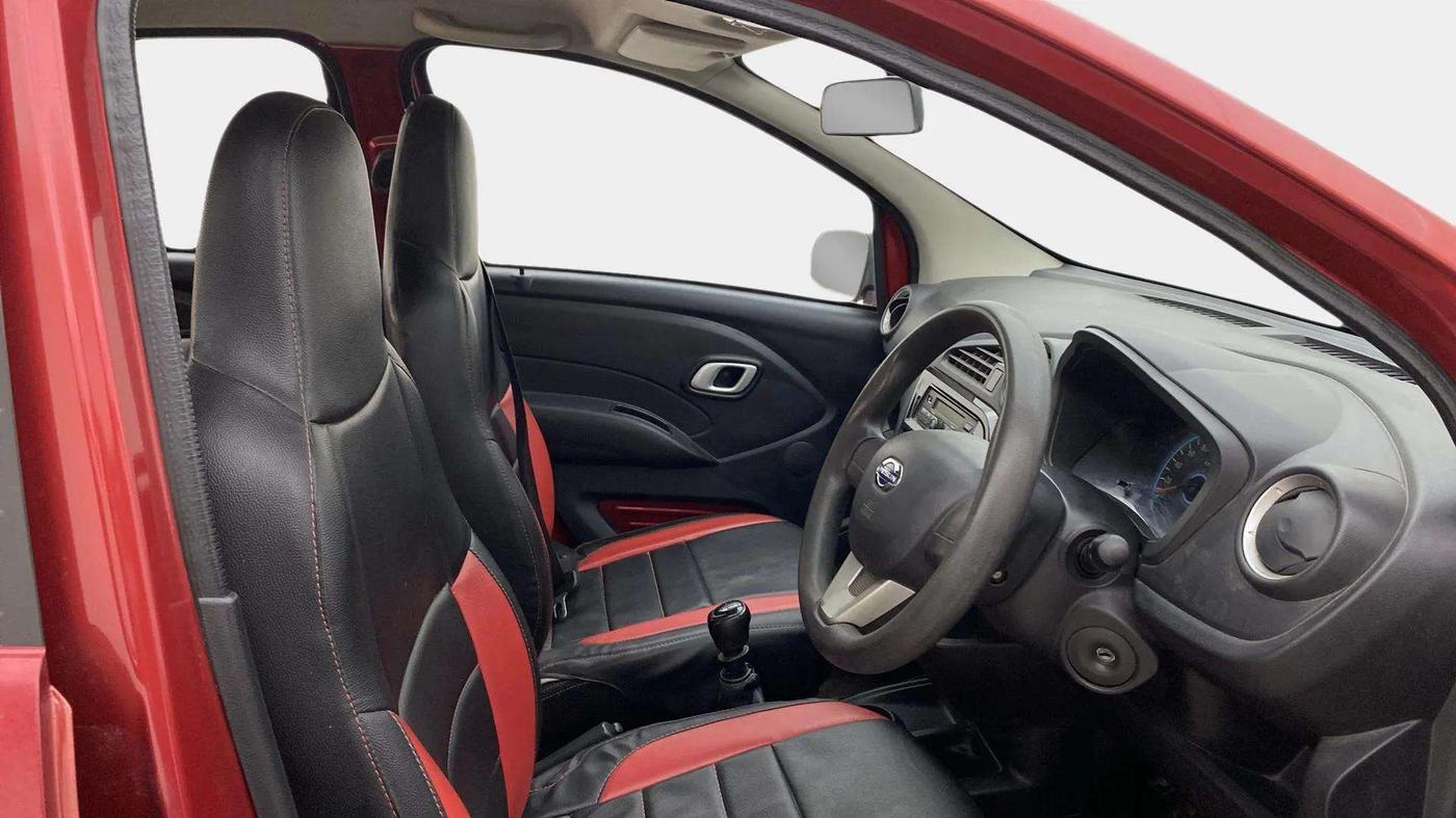 2019 Datsun Redi Go S, Petrol, Manual, 56,843 km, Right Side Front Door Cabin