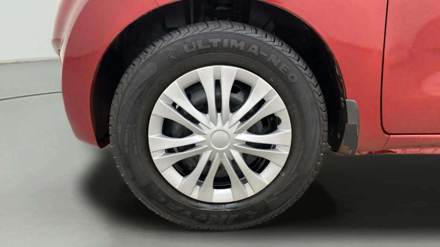 2019 Datsun Redi Go S, Petrol, Manual, 56,843 km, Left Front Wheel