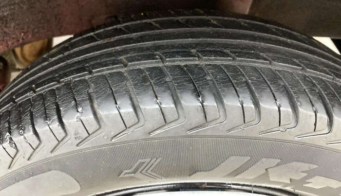 2019 Datsun Redi Go S, Petrol, Manual, 56,836 km, Left Rear Tyre Tread