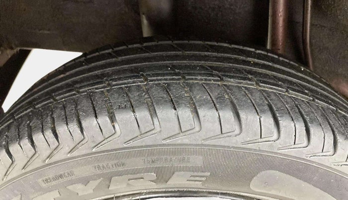 2019 Datsun Redi Go S, Petrol, Manual, 56,836 km, Right Rear Tyre Tread